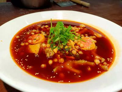 正宗冒菜技術(shù)培訓(xùn)班哪家好？西安冒菜技藝培訓(xùn)指南