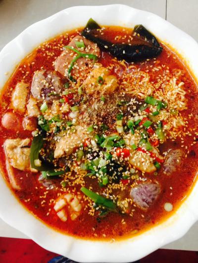 成都冒菜實(shí)體店培訓(xùn)哪家好？成都冒菜培訓(xùn)費(fèi)用解析
